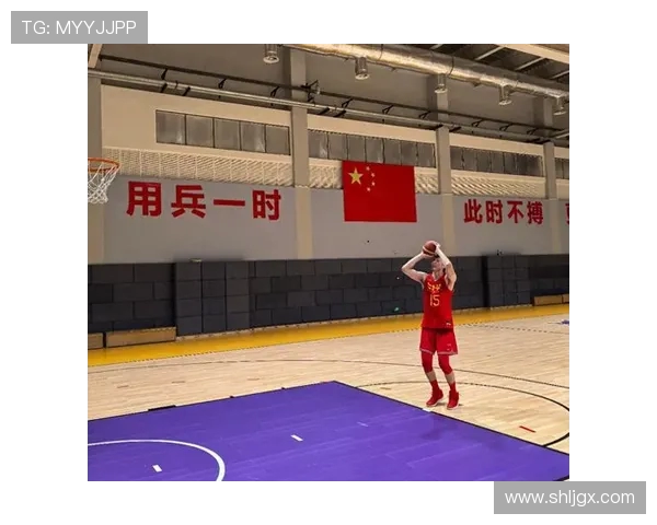 朱芳雨辉煌篮球生涯回顾从球场传奇到广东队管理核心成长之路